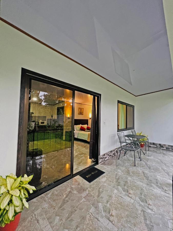 Monteverde Magic Mountain Luaran gambar
