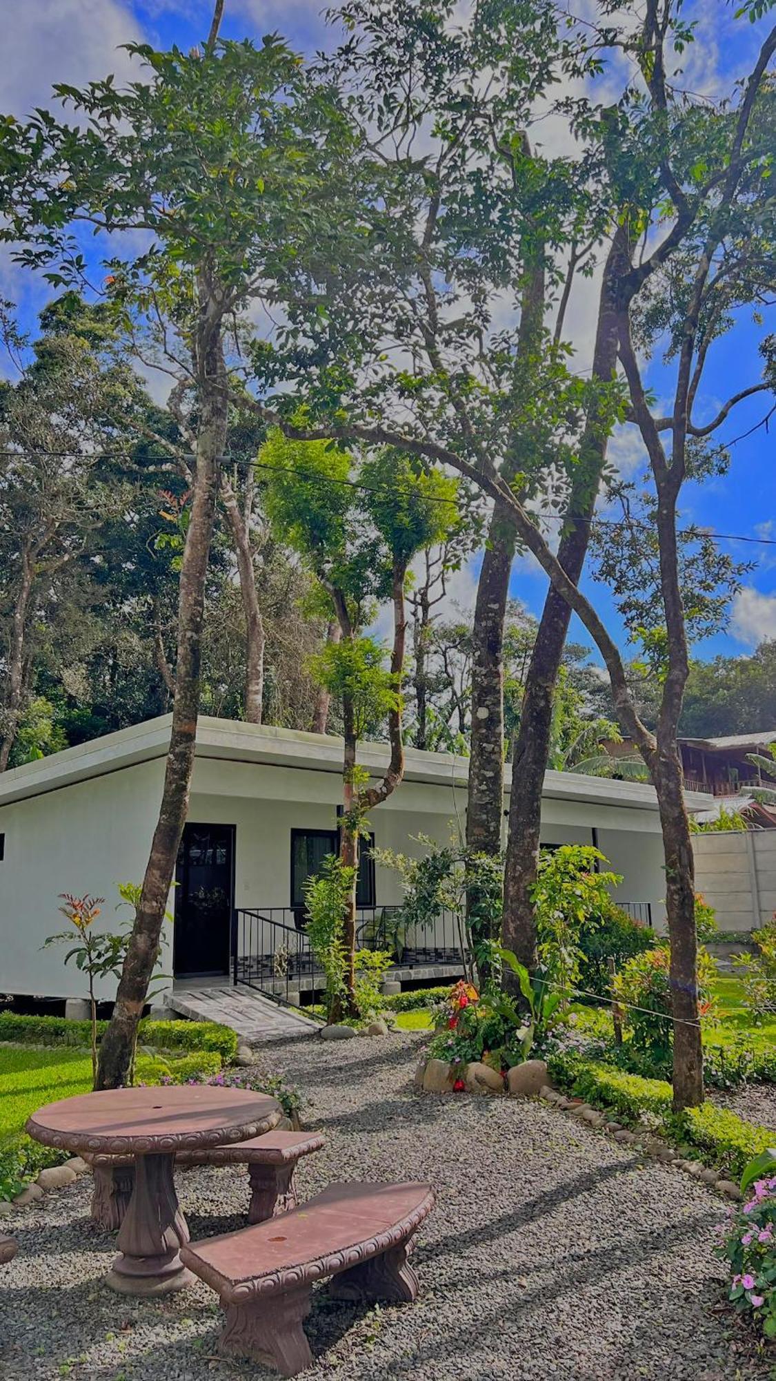 Monteverde Magic Mountain Luaran gambar